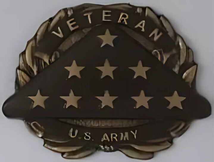 Veterans grave medallion